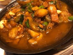 青萝卜烧黑毛猪肉锅仔-深山老屋(国顺东路店)