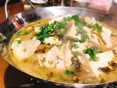 雪菜炖豆腐-缘来聚·徽菜名店(黄山宏村店)
