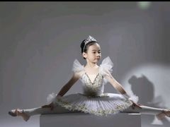 -韵姿少儿舞蹈(北外滩校区)