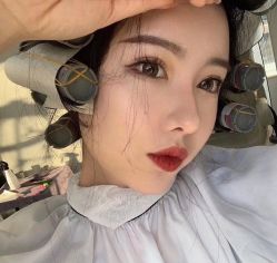 -HAIR HERE造型