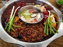 -周幺妹重庆老火锅(银泰城总店)