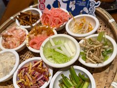 -包整·丝娃娃(甲秀楼景观店)