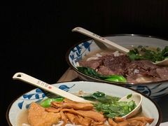 -鑫花溪牛肉米粉(凤凰街创始总店)