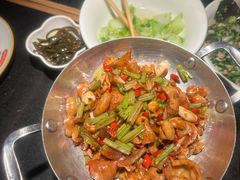 -湘阁里辣(东门茂业店)