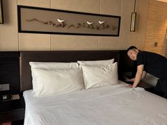 -深圳罗湖东门步行街亚朵X酒店