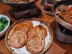 -必胜客(龙吴宅急送店)