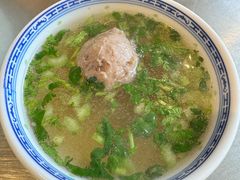 -潮界(LU·ONE凯德晶萃广场店)