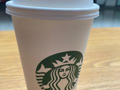 -星巴克(上海虹桥站2A检票口)