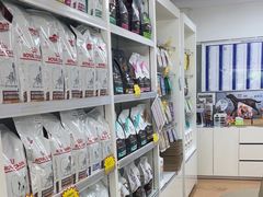 -宠颐生中康贝怡动物医院