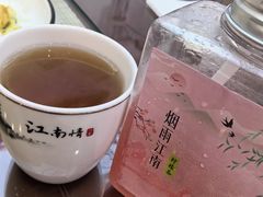 -百年老字号·观振兴蟹黄面·三虾面·苏式面(观前街富仁坊巷店)