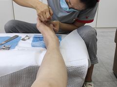 -郑远元专业修脚房(国顺东路店)