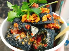 -黑色经典臭豆腐·湖南特产(步行街店)