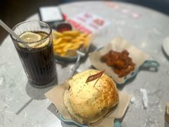 -必胜客(东部星悦天地店)