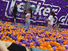 -Tenker Club弹刻极限主题公园 · 蹦床 · 团建 · 生日派对(大关店)