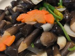 -鲜得莱渔港·小平岛海胆馆(七贤岭店)