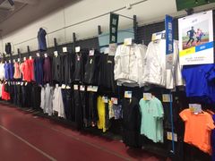 -迪卡侬(顺峰山店)