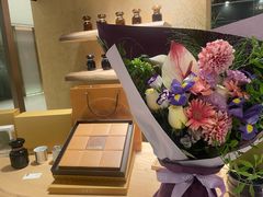 -théATRE 茶聚场(王府中環店)