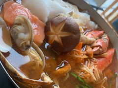 海鲜泡菜锅-王鼎精致料理铁板烧(世博源店)