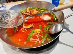 -王奋斗贵州酸汤牛肉火锅