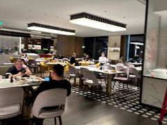 -深圳国际会展中心希尔顿酒店(前海华发冰雪世界店)