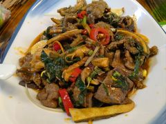 -老崇左特色风味食馆