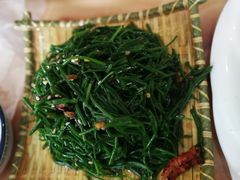 -苏莱特色牛骨滩羊手抓馆(长城东街总店)