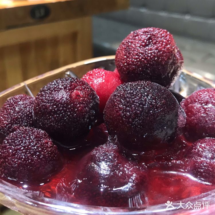 秋冬进补何时好？盛京初雪正当时。