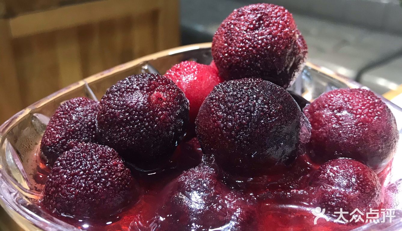 秋冬进补何时好？盛京初雪正当时。