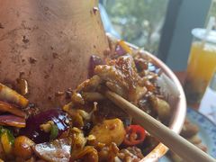 -炉小二铜锅牛蛙•川湘菜(三里屯店)