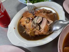 -Kha Mu Charoensang(Silom)