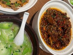 -好嫂子酱猪手•农家菜(知春路店)