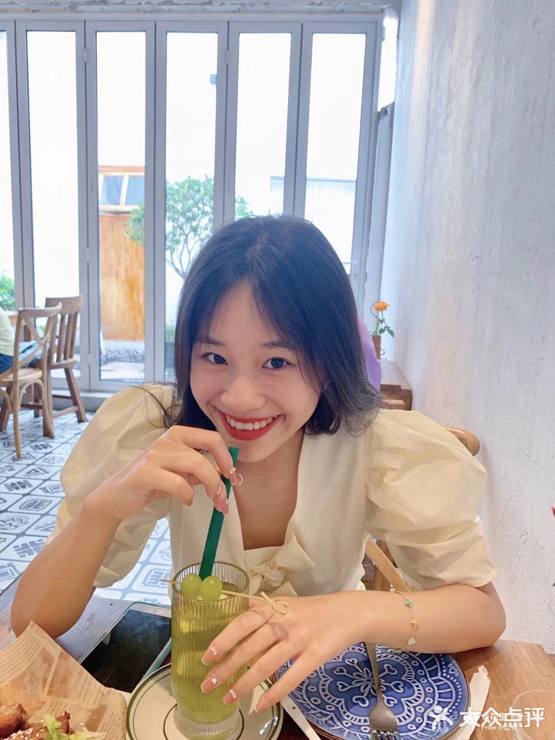 中山探店｜[爱心]超好看超有氛围的coffe