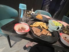-星河吉酒店-BOND大堂吧·咖啡·简餐