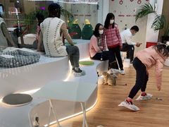 -COLOR PETS 撸猫馆·购猫·猫咖(长风大悦城店)
