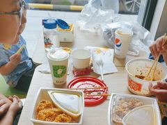 -德克士(绿地店)