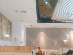 -蜜桃餐厅·伴山(绿宝广场店)