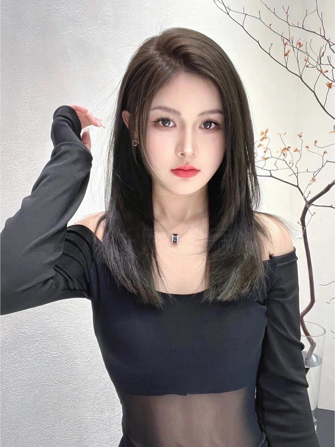 「bobome烫染店(亿合城店)」#减龄锁骨发锁骨发是一种时尚,个性且显