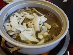 -东巴谷野生菌火锅餐厅
