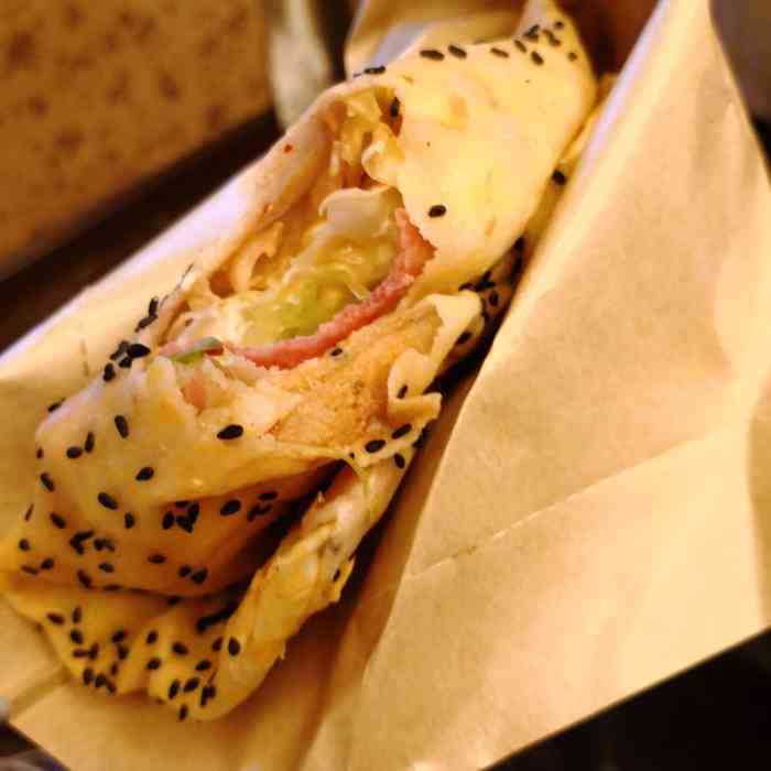 煎百味(首义汇店)-"是我见过比一般的煎饼好吃多了品牌煎饼,.