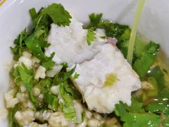 -姚记抚仙湖石锅鱼庄