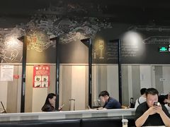 -肯德基(虹桥高铁店)