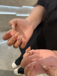 -U+nail优加专业美甲美睫