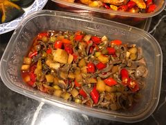 酸辣鸡胗-潇湘阁(昆泰国际大厦店)