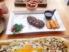 -LENBACH兰巴赫西餐啤酒坊(大连东港店)