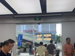 -DJI大疆(深圳华强北曼哈授权体验店)