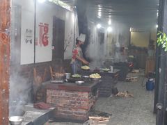 -老妈灶房柴火鸡(香雪海路店)