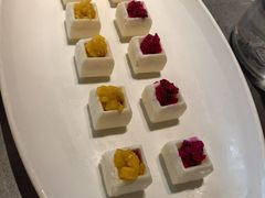 蓝莓山药糕-佬太公海鸭·海鲜大排档(上海总店)