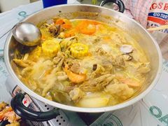 招牌海鲜骨煲-凤城康记饭店