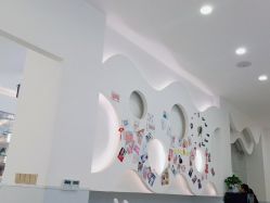 -蕾特恩专业祛痘·皮肤管理