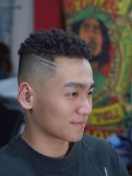 -贝勒爷专业男发